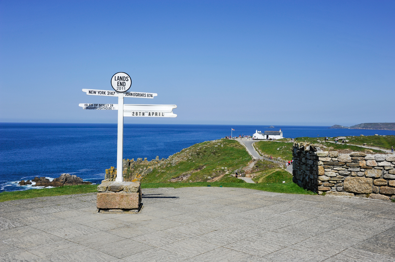 Bike-Routes-in-the-UK-5-of-the-Best-Lands-End