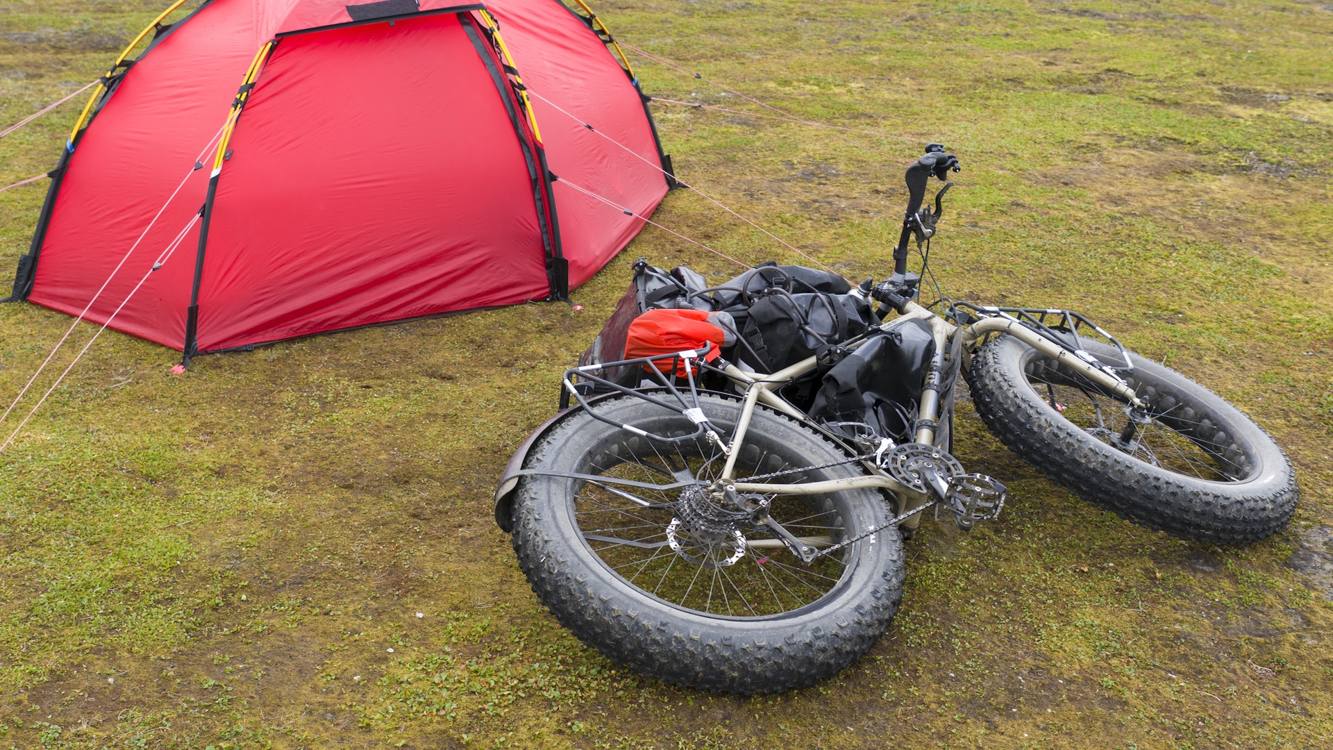 Bikepacking-vs-Cycle-Touring-What’s-the-difference-Fat-Bike