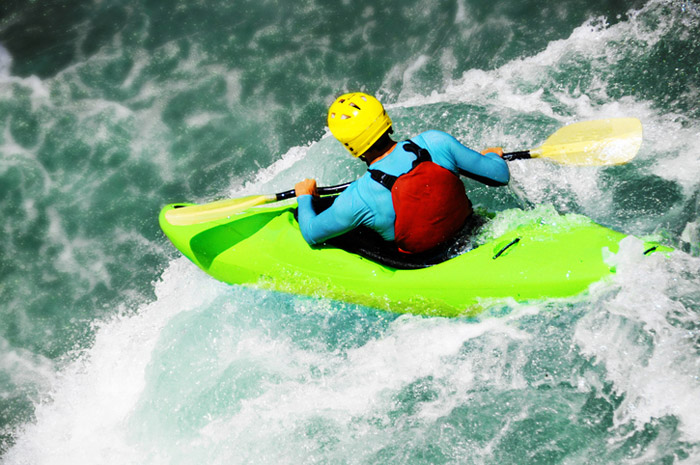 Kayaking Equipment: How To Choose A Kayaking Buoyanc