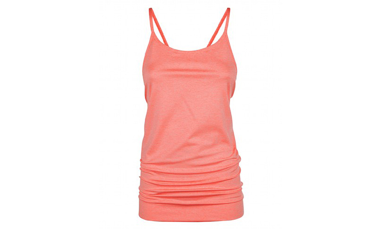 Yoga Clothes: 7 Best Yoga Tops - Mpora