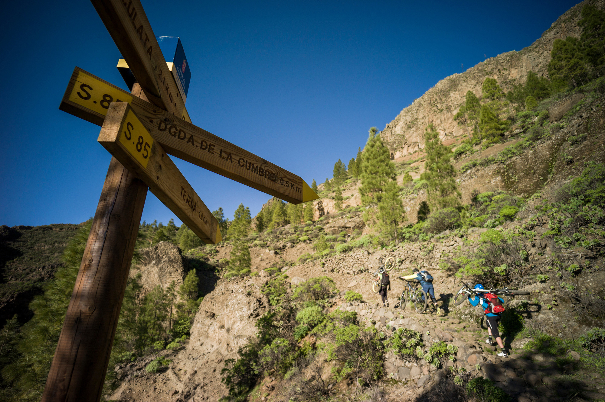 mountain-biking-in-gran-canaria-3