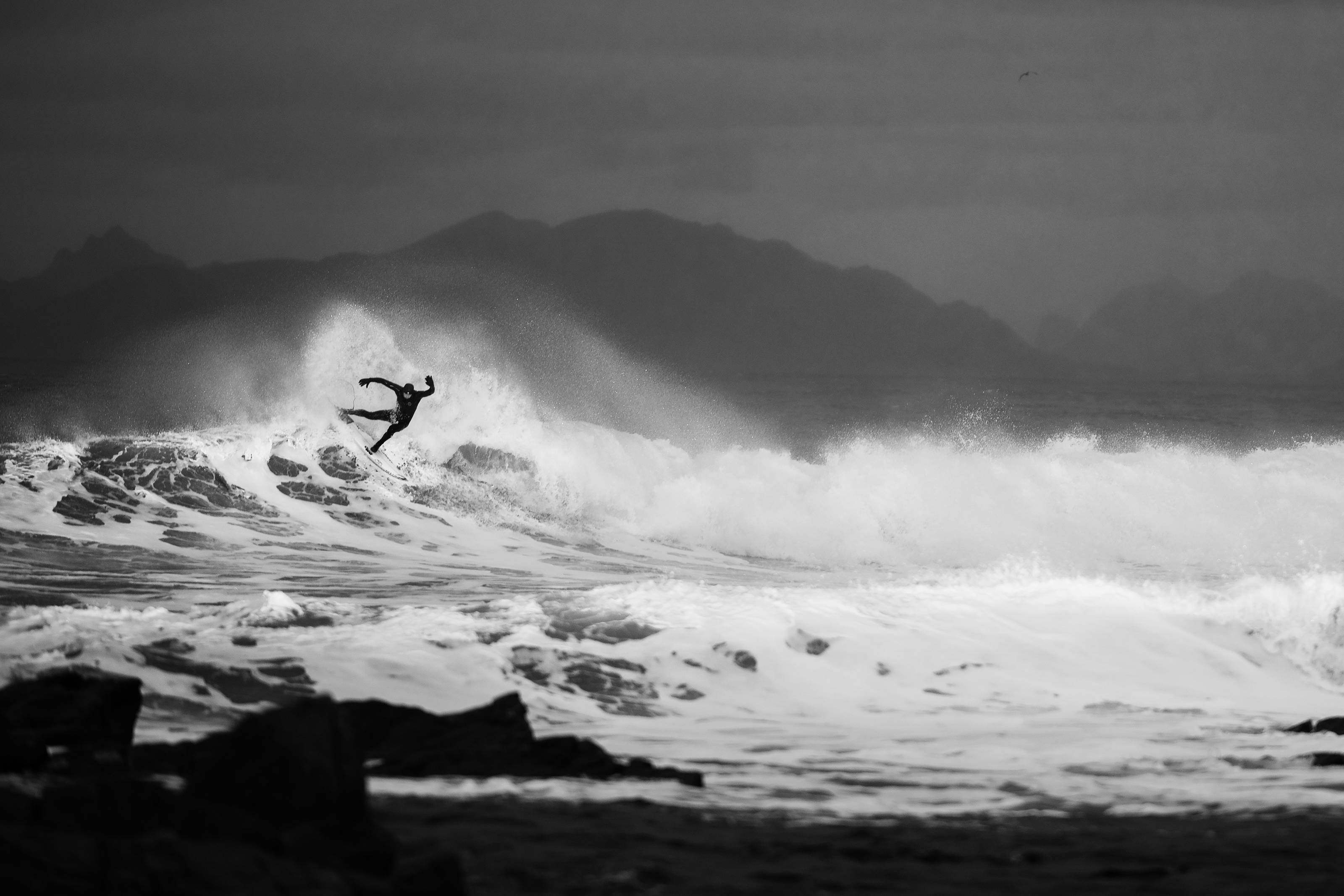 Mick Fanning surfing off Lofoten, Norway in November 2016. Credit: Red Bull Content Pool