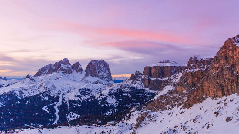 Canazei Val di Fassa skiing