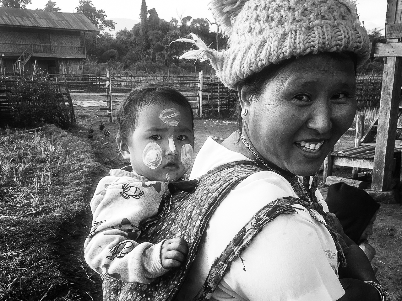 Travelling-in-Burma-Kachin-Province-Motorbike-Travel80