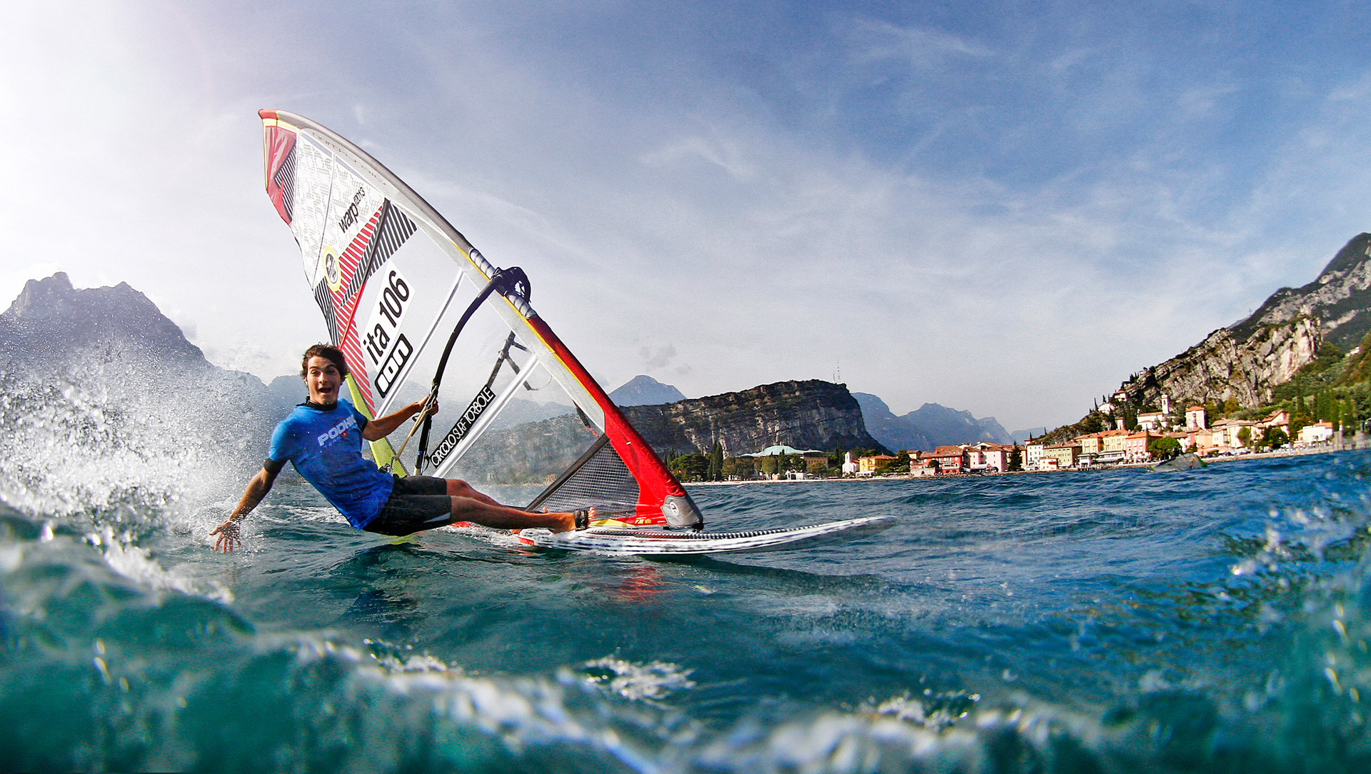 Lake Garda in Trentino is it’s blessed by two consistent winds: the Pelèr, a morning wind that comes down from the mountains in the north, and the Ora, which blows almost every afternoon from the south