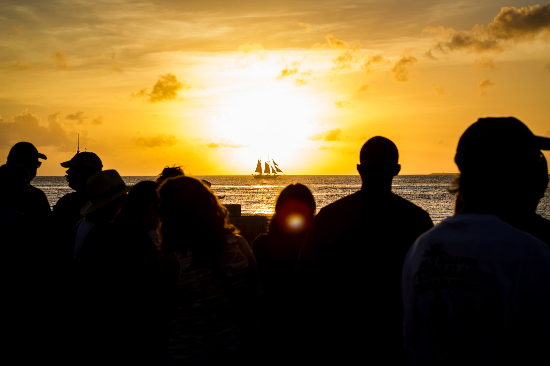 key-west-travel-guide-01-sunset-celebration