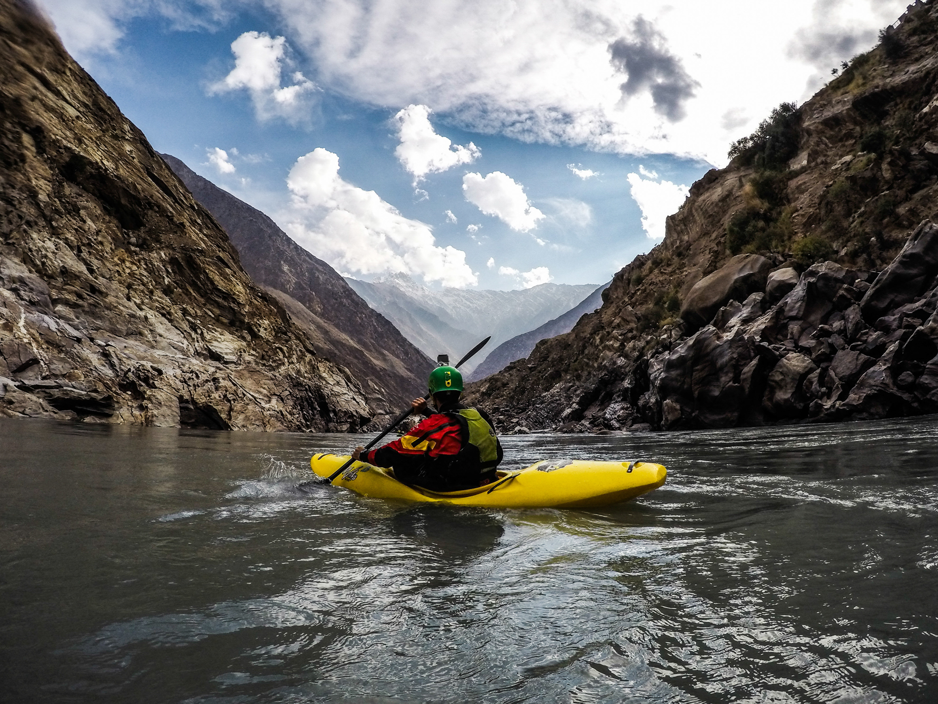 A guide to kayaking in Pakistan