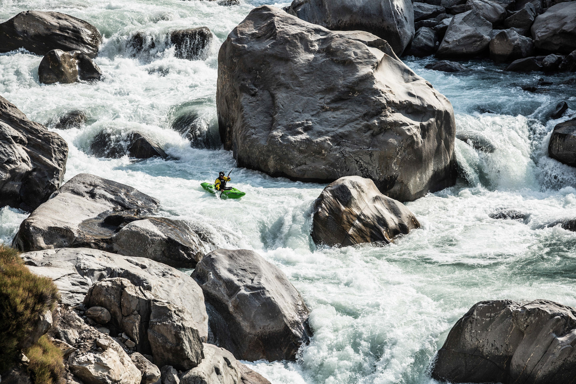 A guide to kayaking in Pakistan