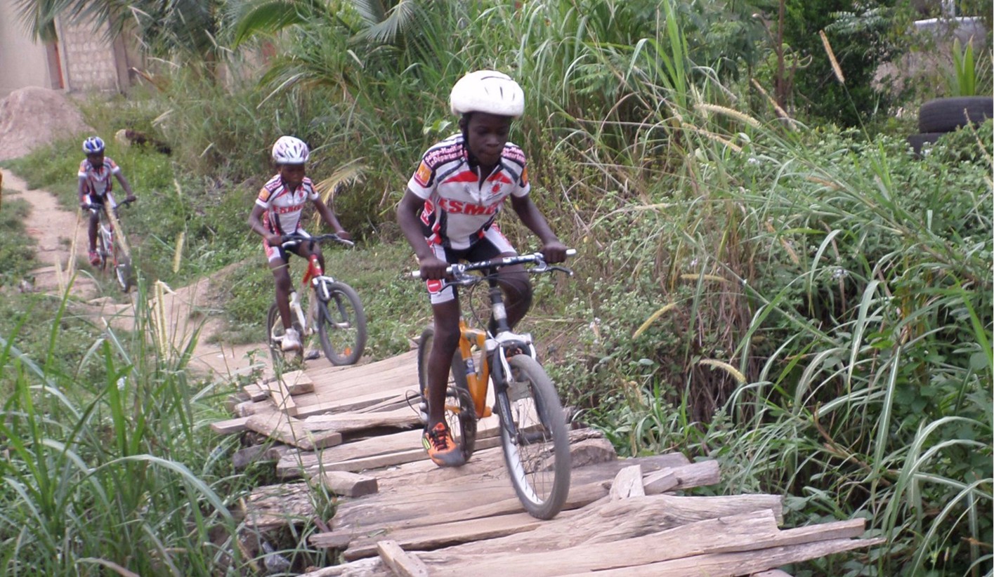 kpalime-cycling-project-2016-cycling-club-togo-kids