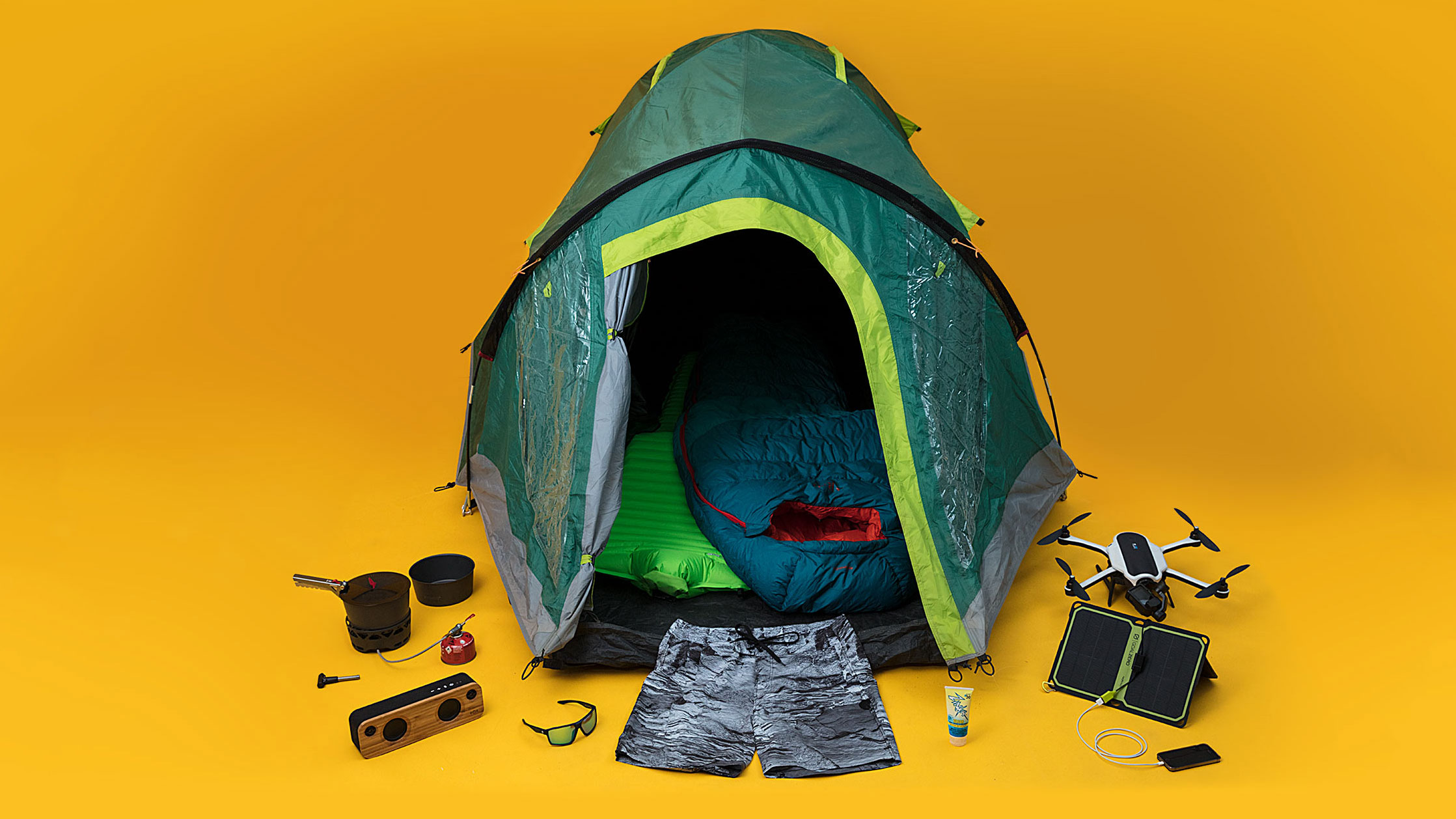 summer-camping-gear-top-10-essential-items