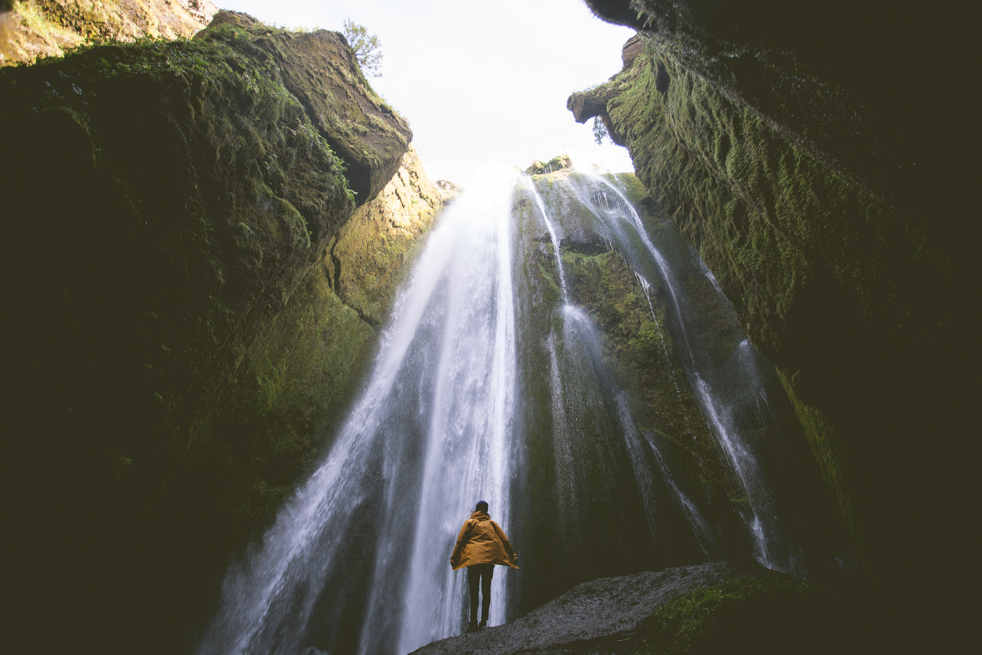 adventure-sports-in-icelandemagnusson-9464