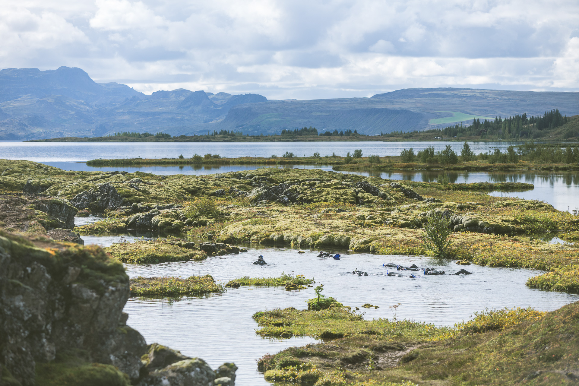 diving-in-silfra-icelandemagnusson-9931