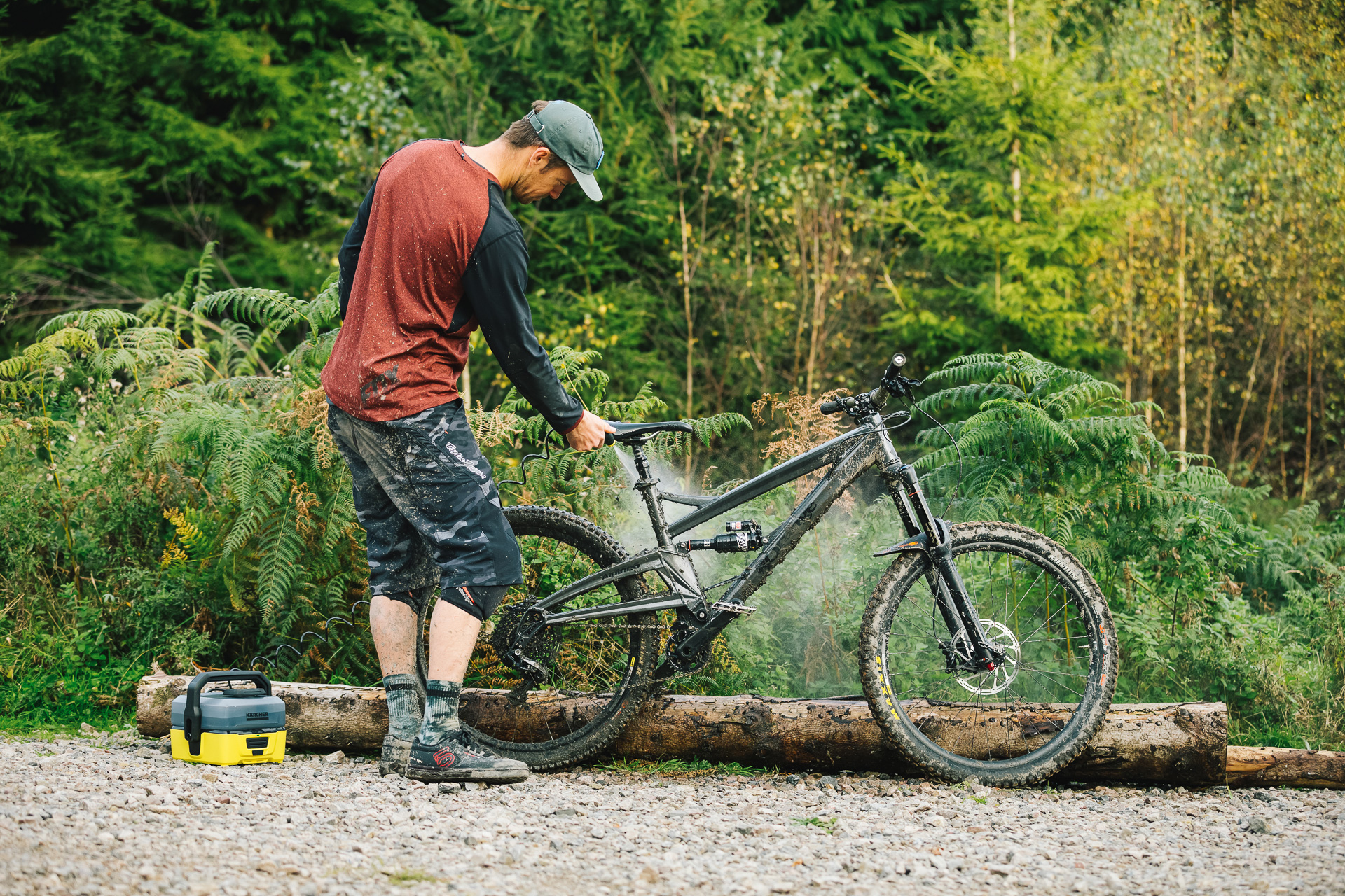 karcher-oc3-review-mountain-bike-portable-cleaner-power-washer49-karcher-mountain-biking-cj178247