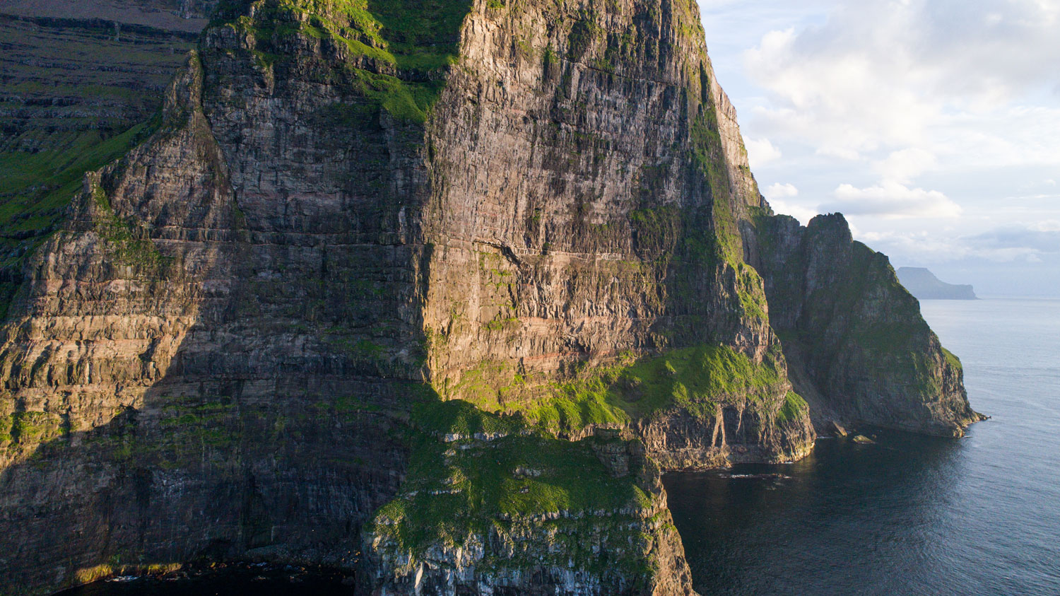 cape-enniberg-faroe-islands-land-of-maybe-the-north-face