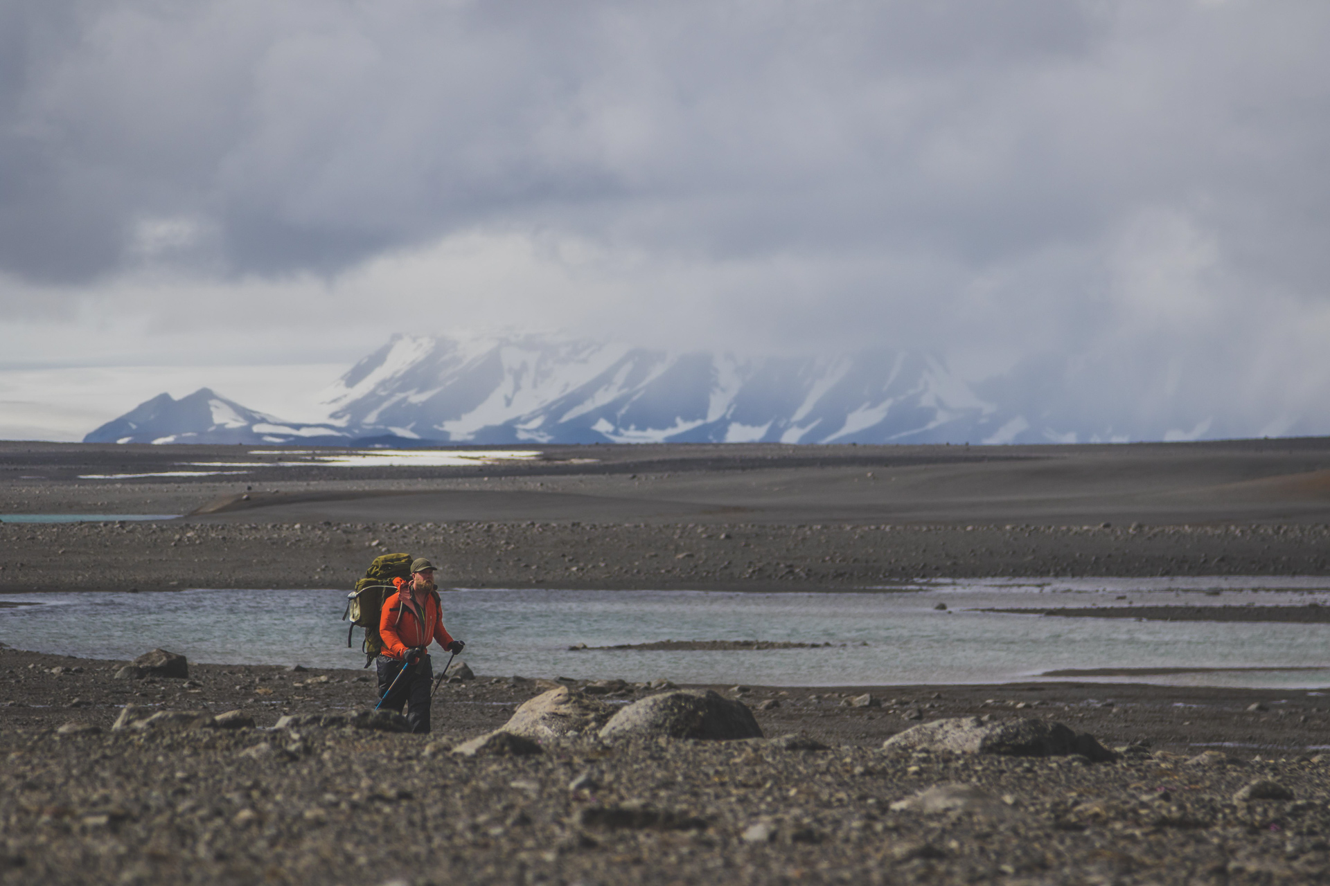 walking-hiking-trekking-in-iceland-unsupported-traverse-beginning-hike-111