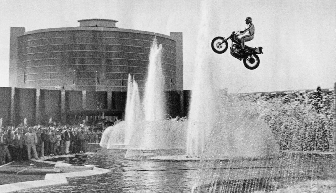 evel-knievel-las-vegas-caesars-palace-1967