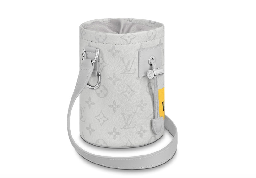 louis-vuitton-chalk-climbing-bag-3