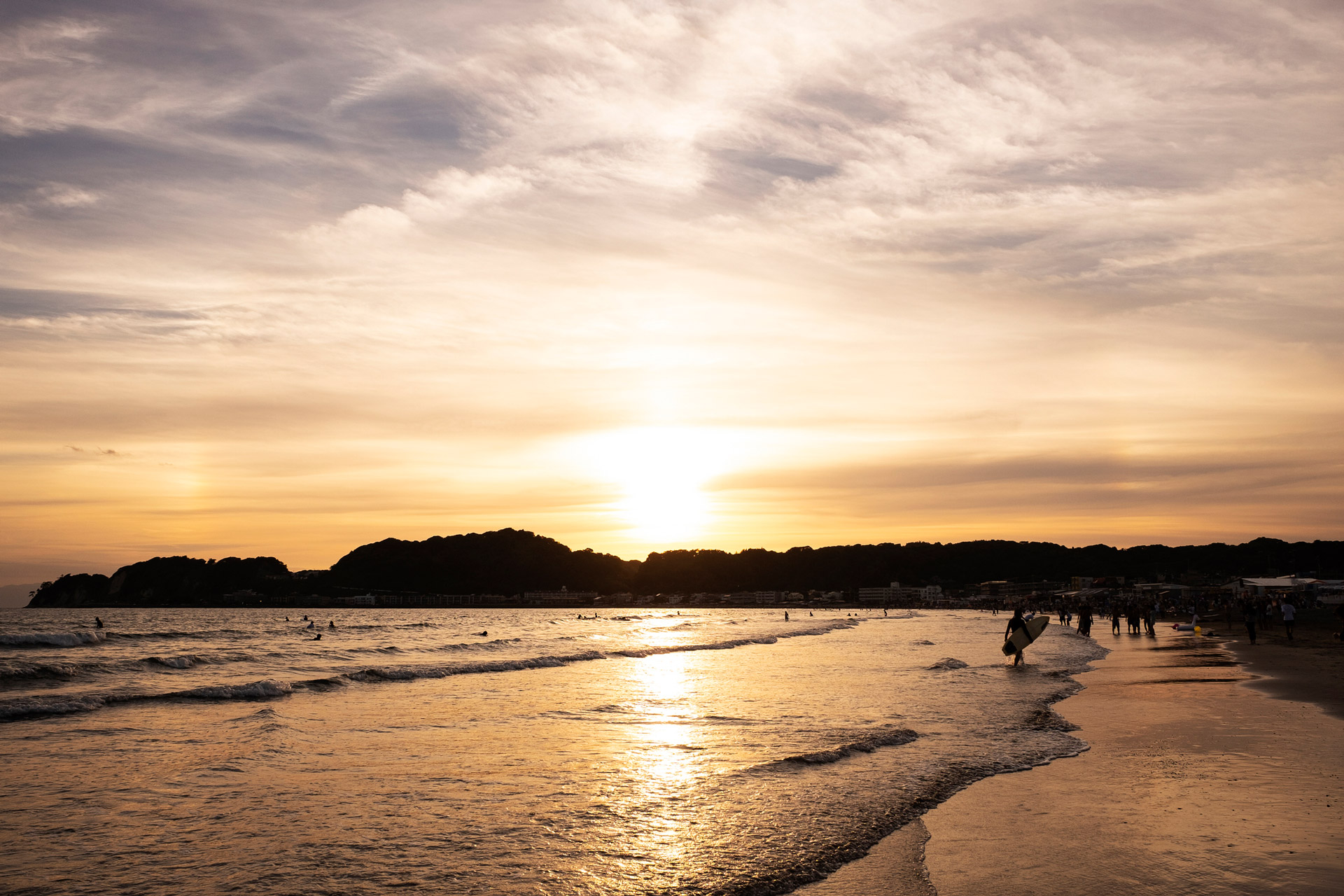 surfing-in-japan