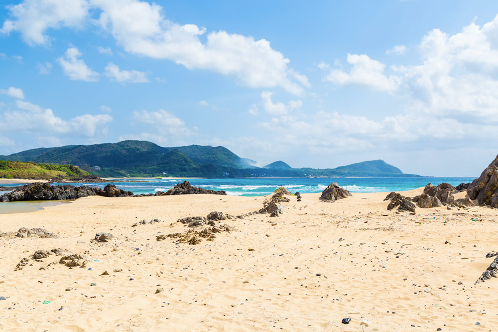 surfing-in-japan