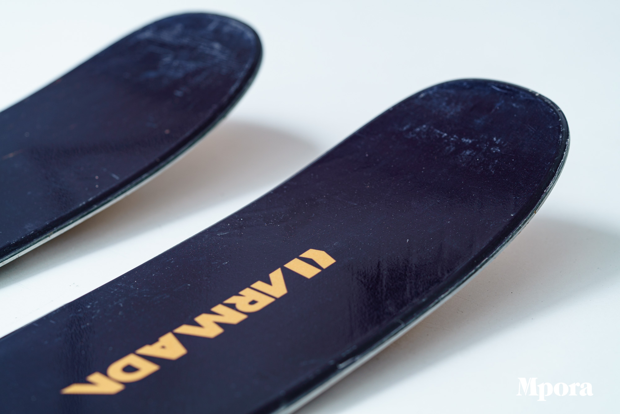 Armada Tracer 118 CHX 2019 – 2020 Ski | Review - M Armada Tracer 118 CHX 2019 – 2020 Ski | Review - M