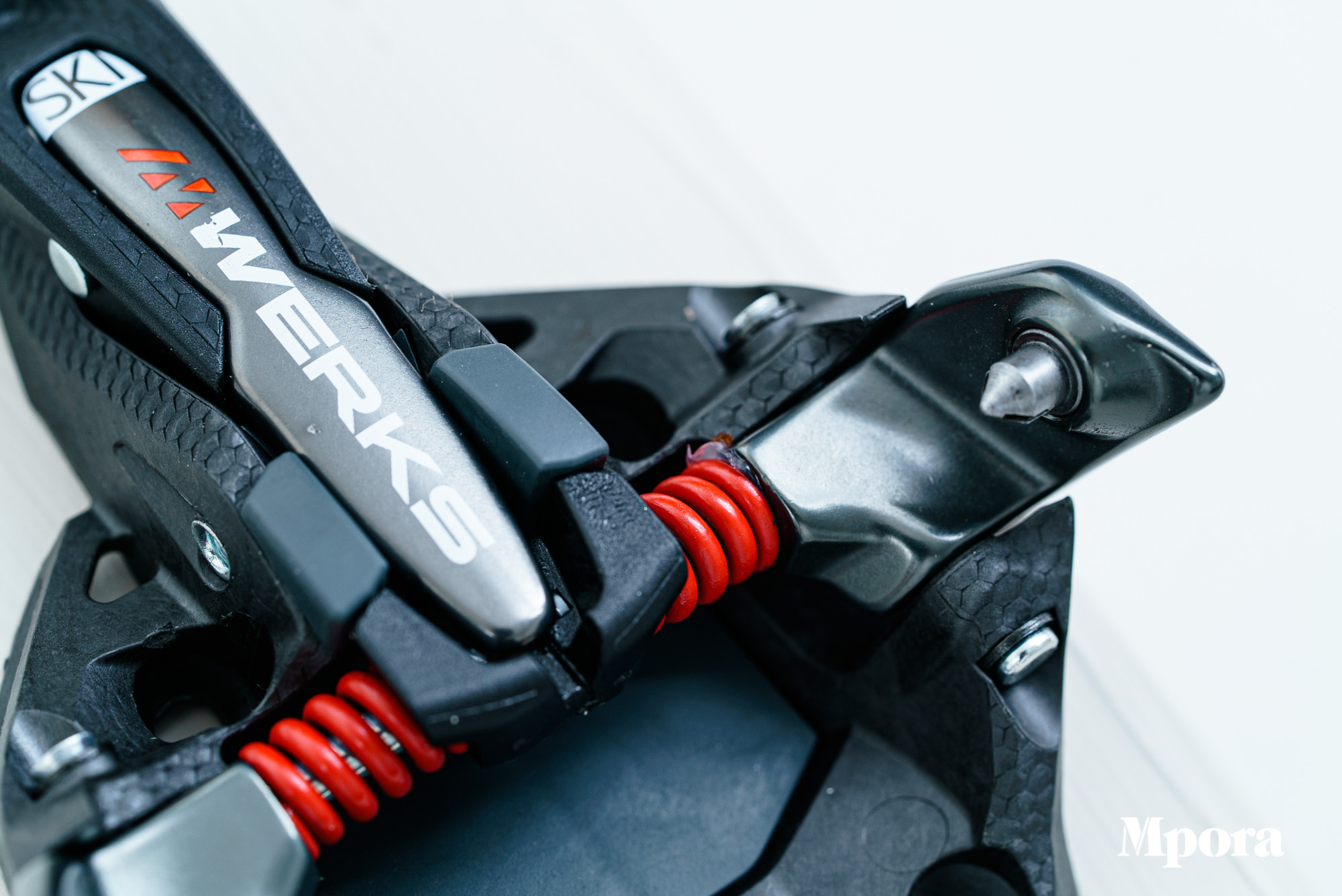 Marker Kingpin M-Werks 12 2019 – 2020 Ski Binding Marker Kingpin M-Werks 12 2019 – 2020 Ski Binding