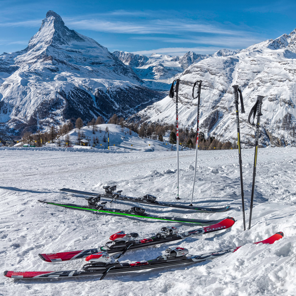 skiing-in-zermatt