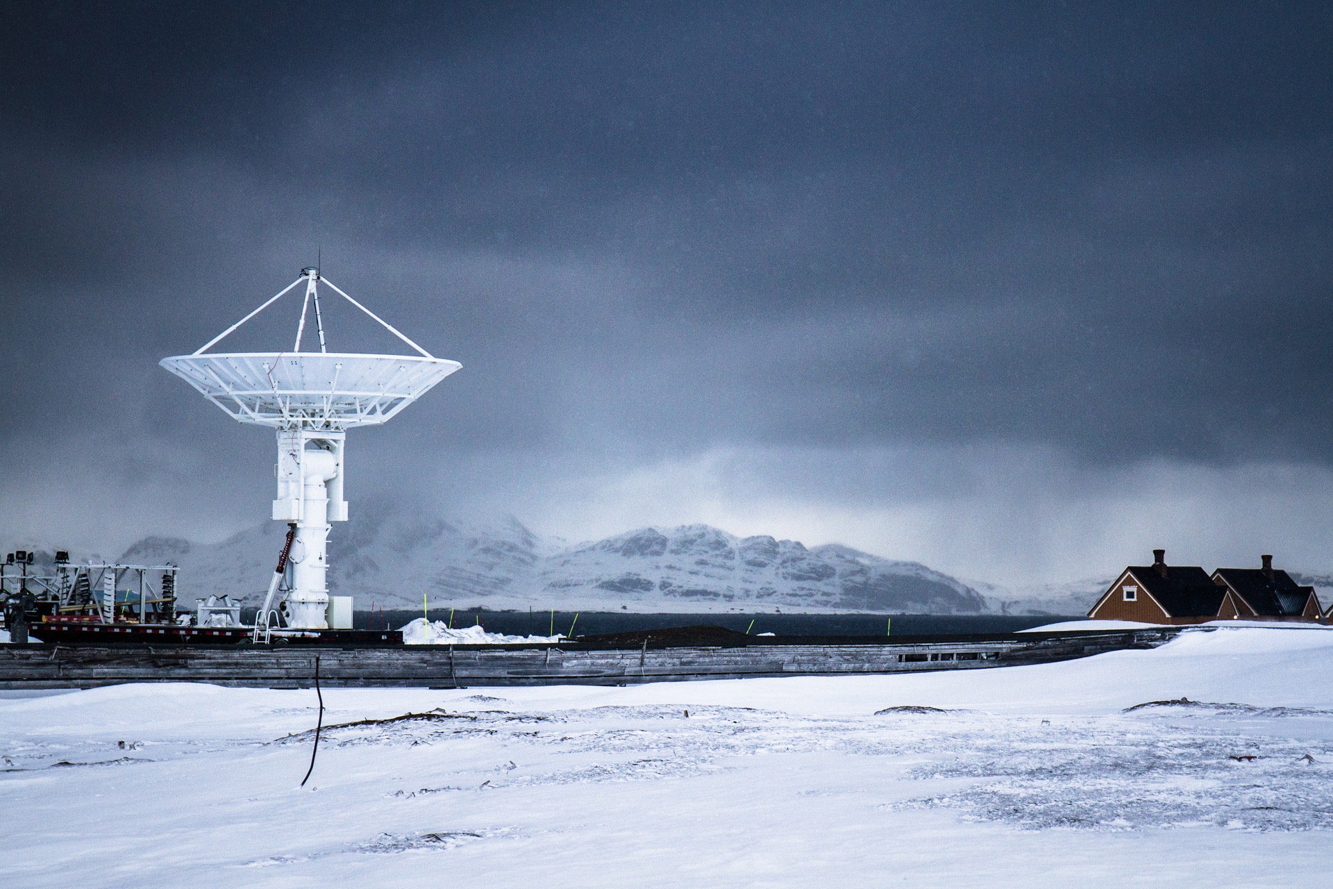 ski tour svalbard