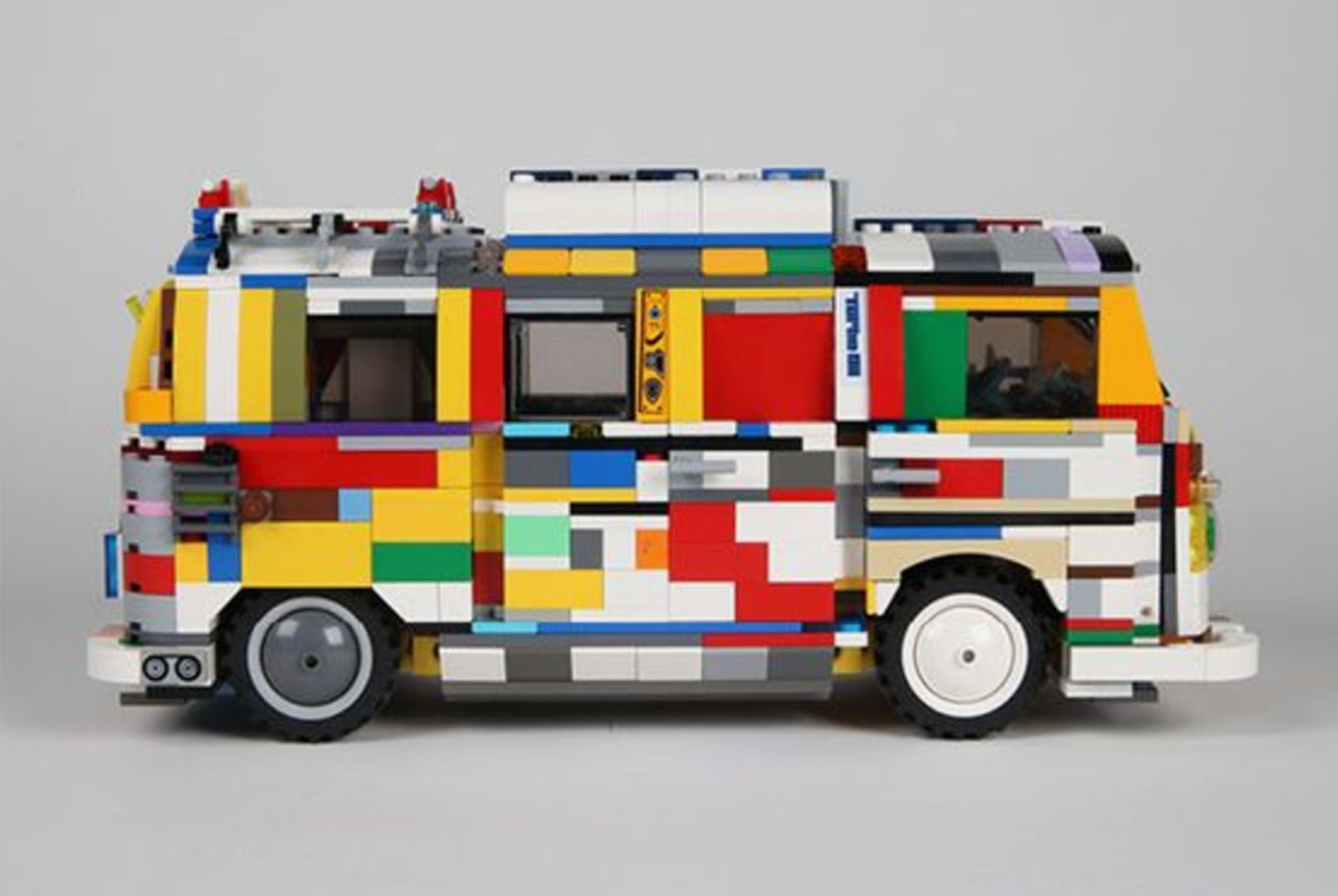 Lego campervan 8