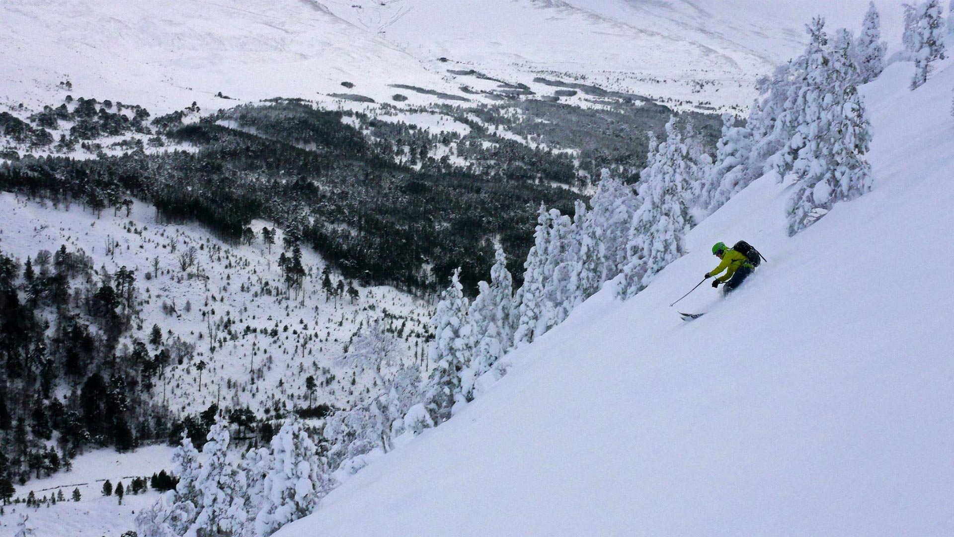 Backcountry Skiing and Snowboarding in Scotland | The Ultimate Guide