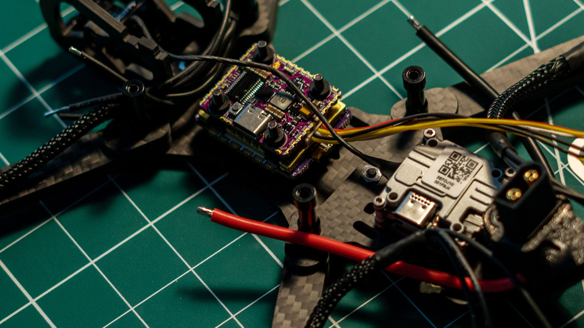 How To Build Your Own FPV Drone | How To Fly FPV