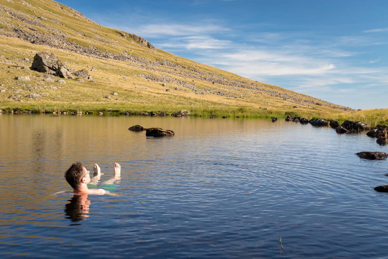 A guide to Wild Swimming 1
