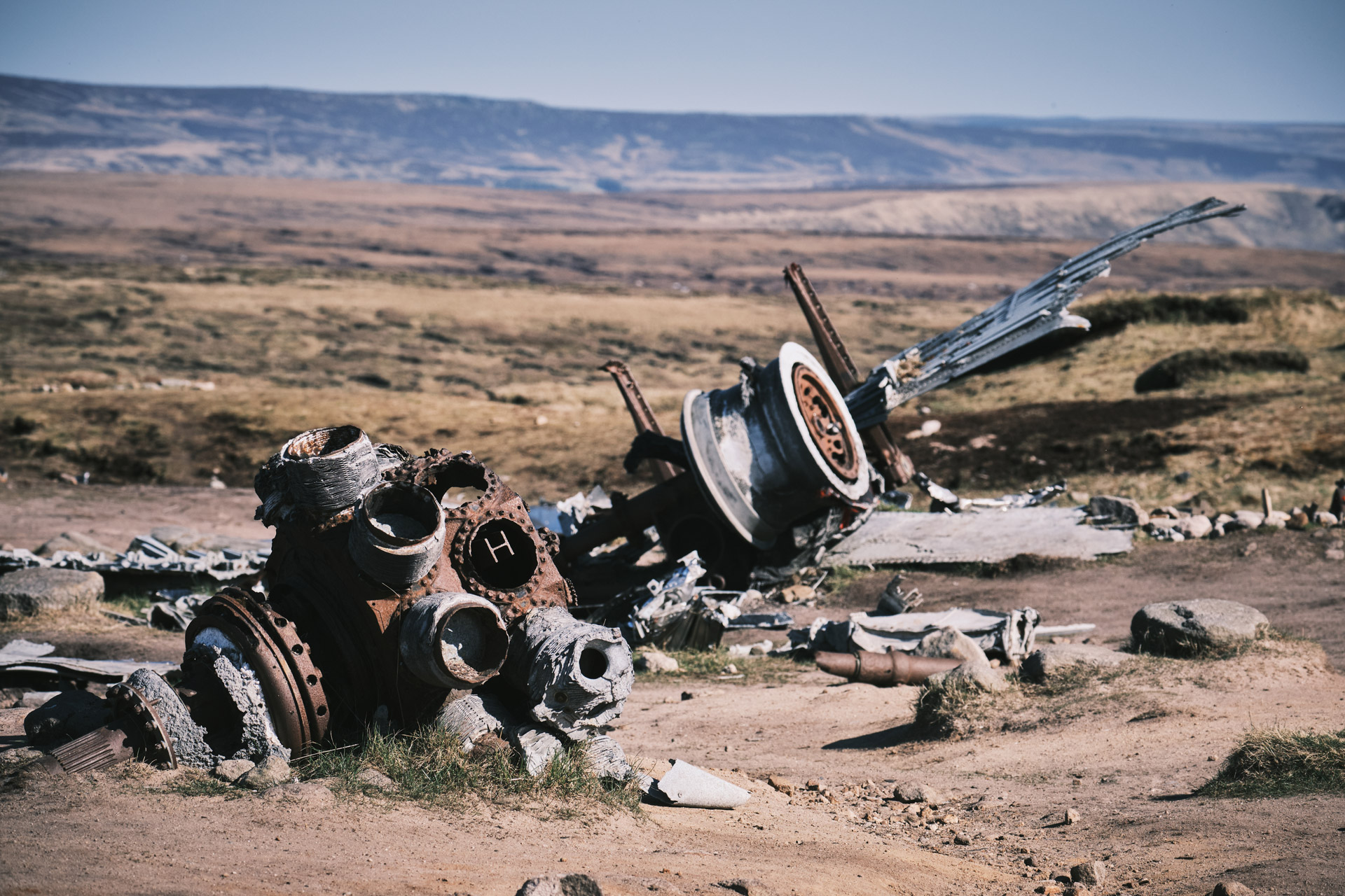 Peak-District-Plane-Crash-Wreckage-Guided-Walks