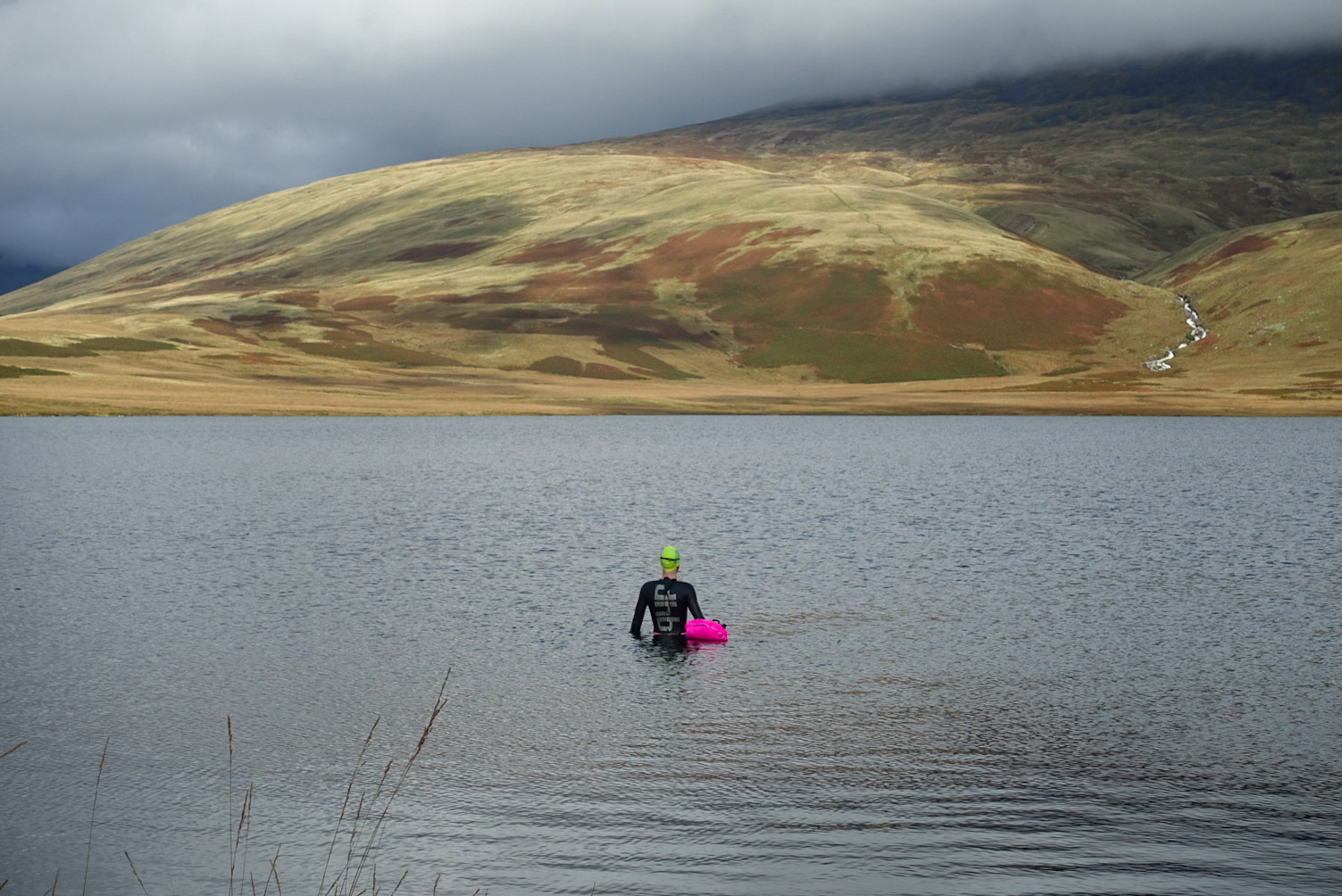 Wild-Swimming-In-The-Lake-District