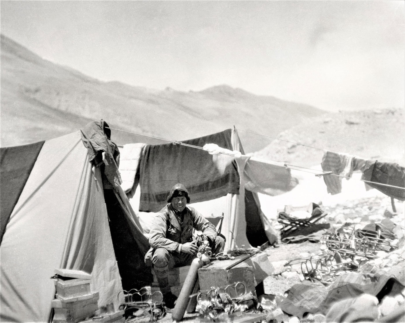 First-Everest-Expedition-Photographs