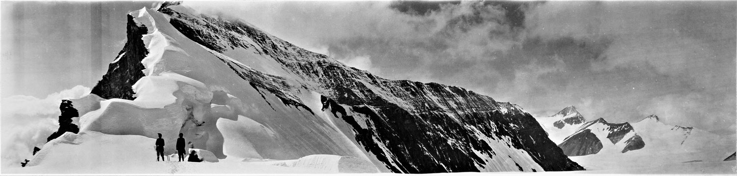 First-Everest-Expeditions-Photos