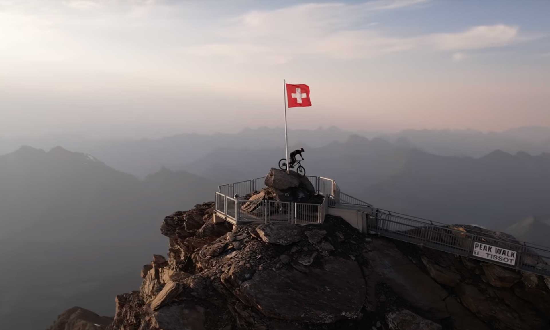 Mountain-Biking-In-Switzerland-Kilian-Bron-2