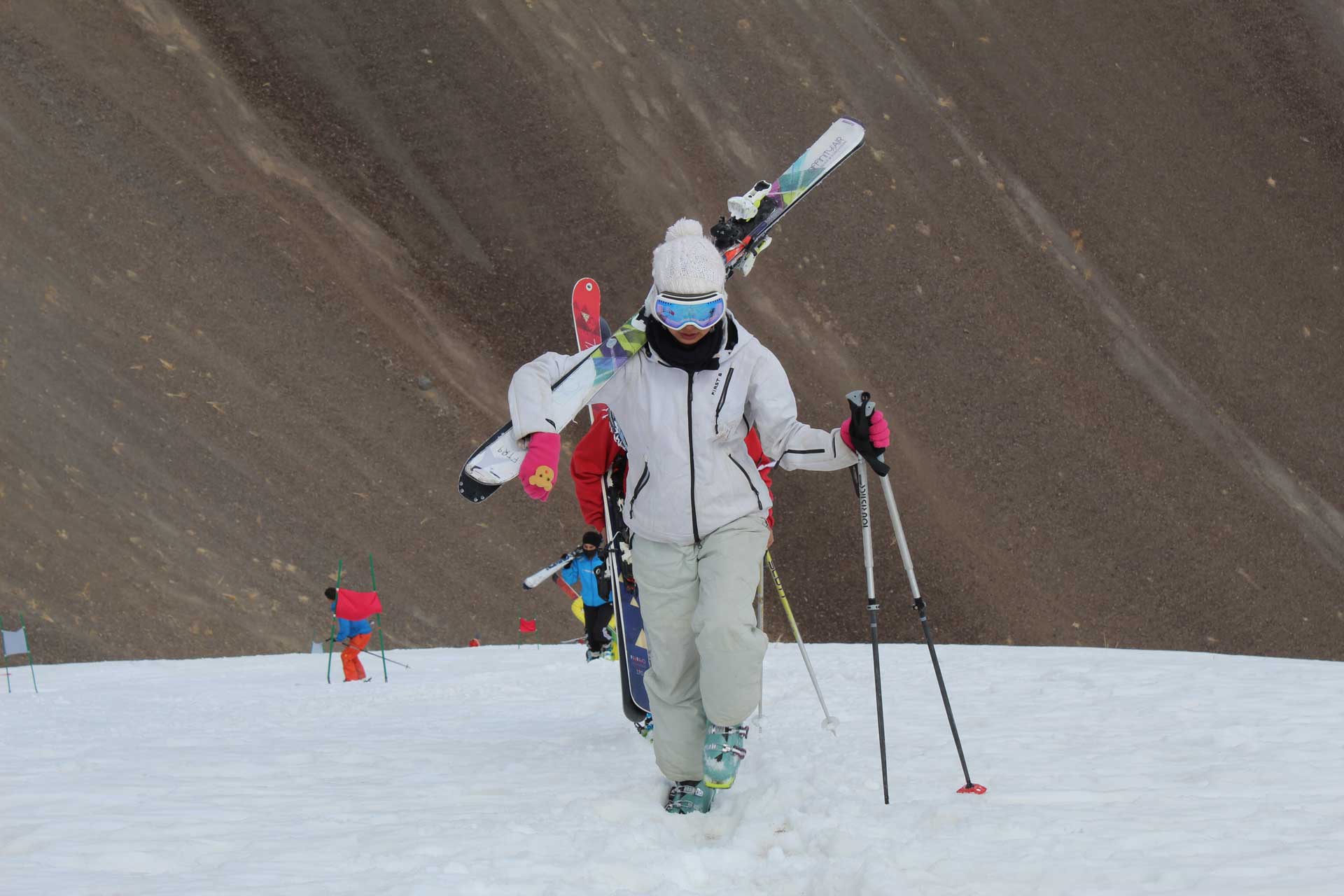 Skiing-In-Afghanistan