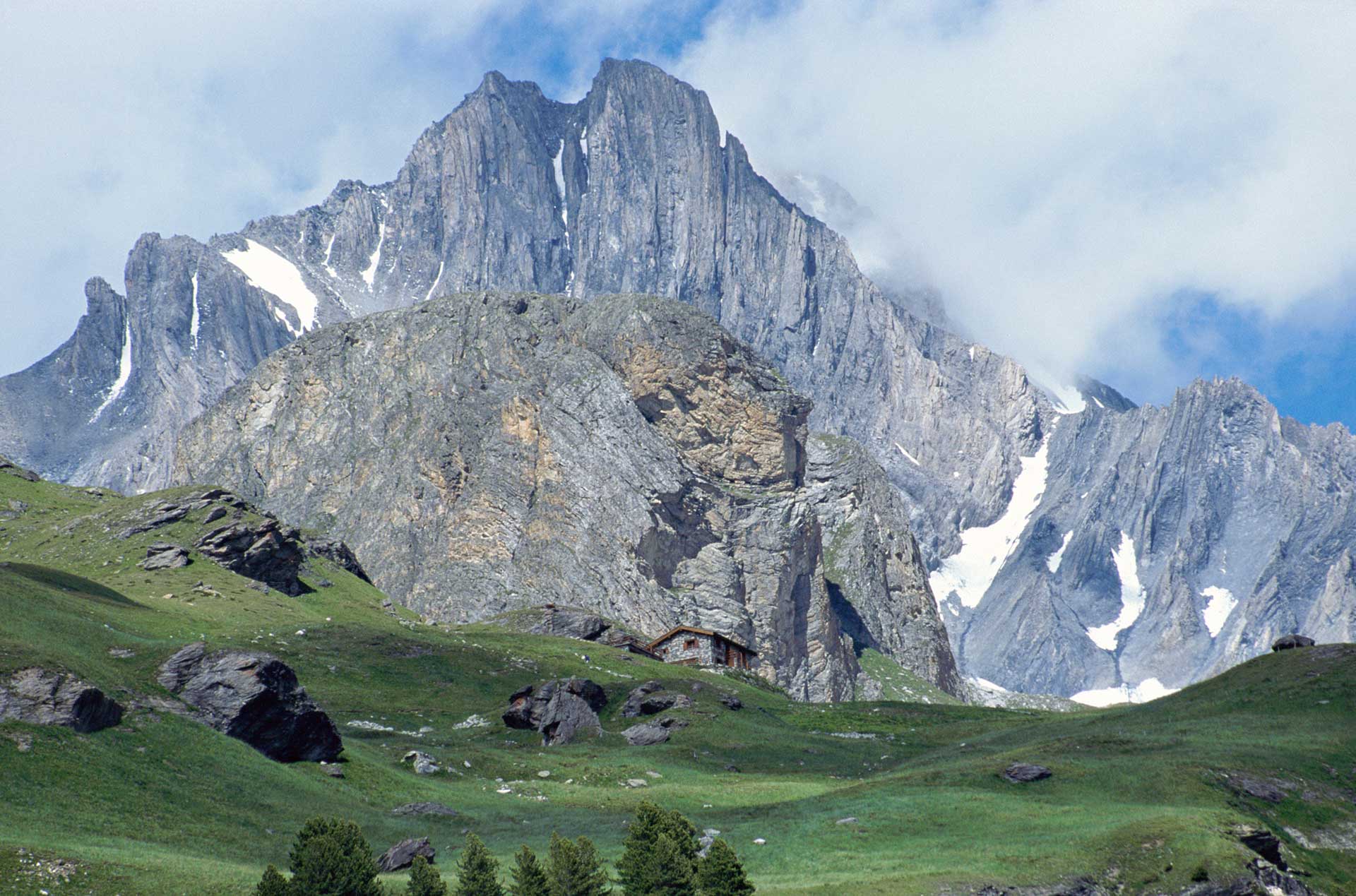 Dent Parachee, standing out of the Massif de la Vanoise range