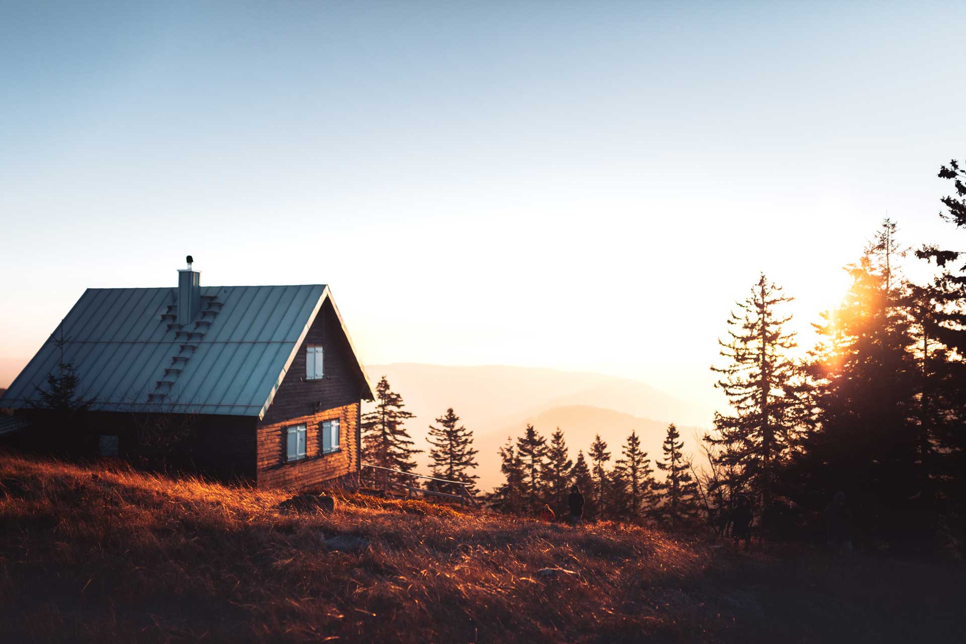 Cabins and Huts Glamping