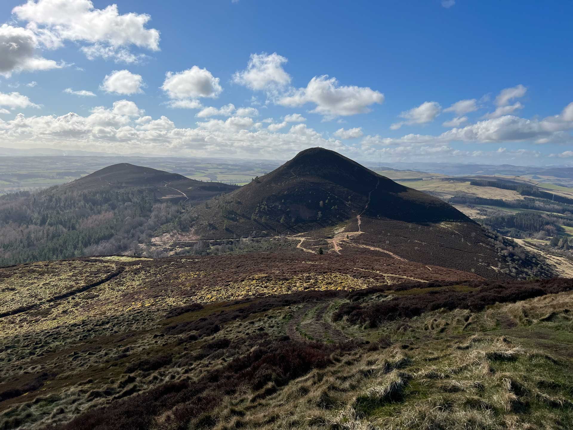 Best-walks-in-Southern-Scotland-The-Eildon-Hills