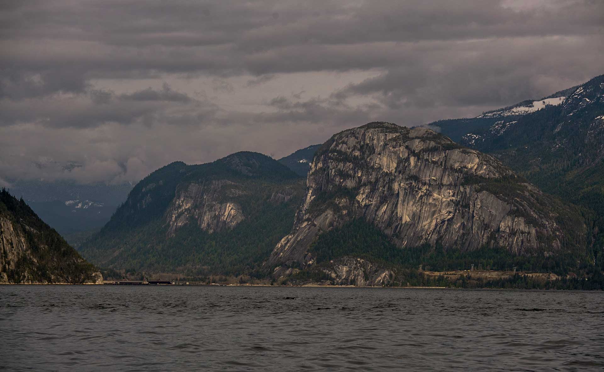 Climbing-In-Squamish