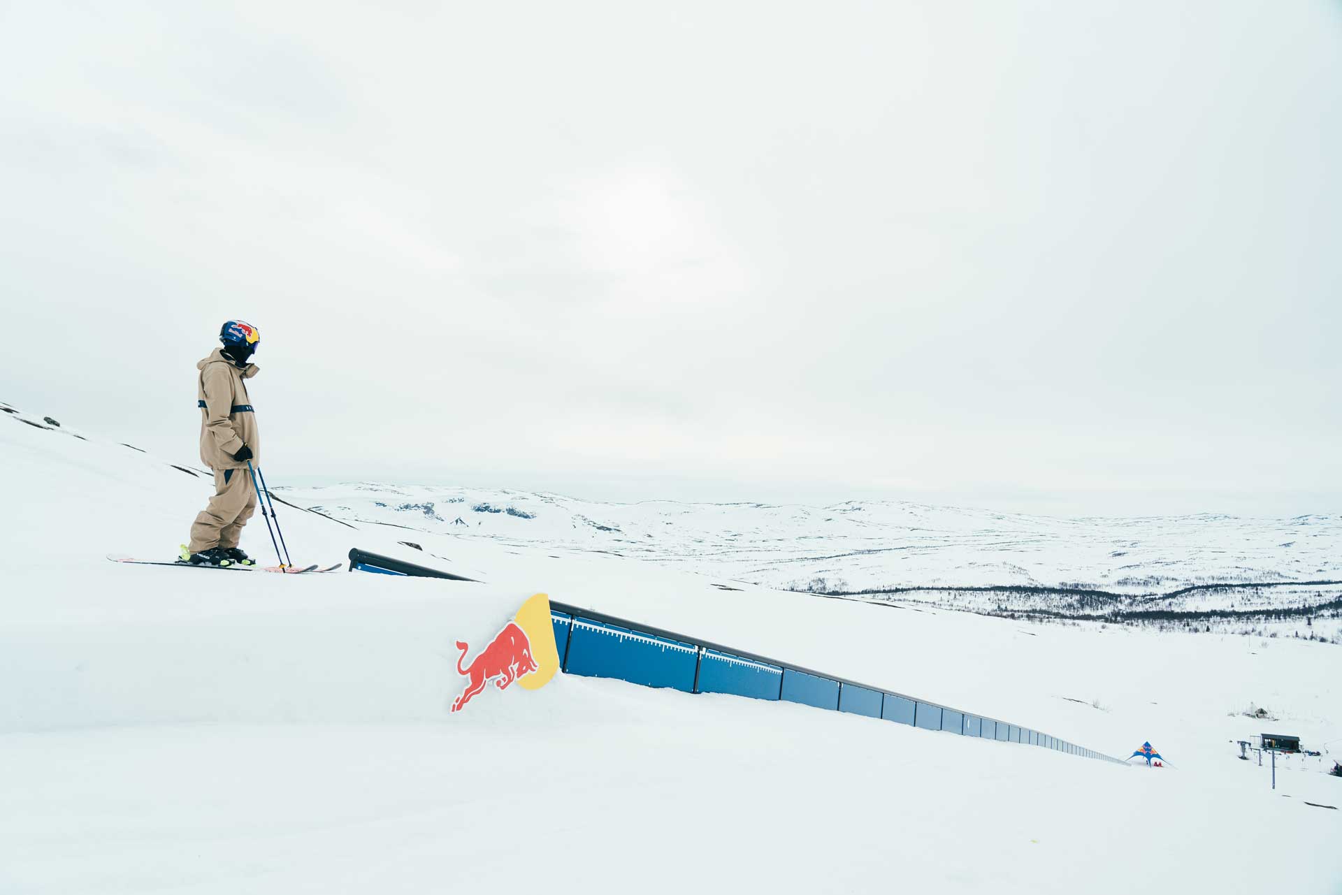 Watch what it's like to slide 3,900 feet down a ski slope