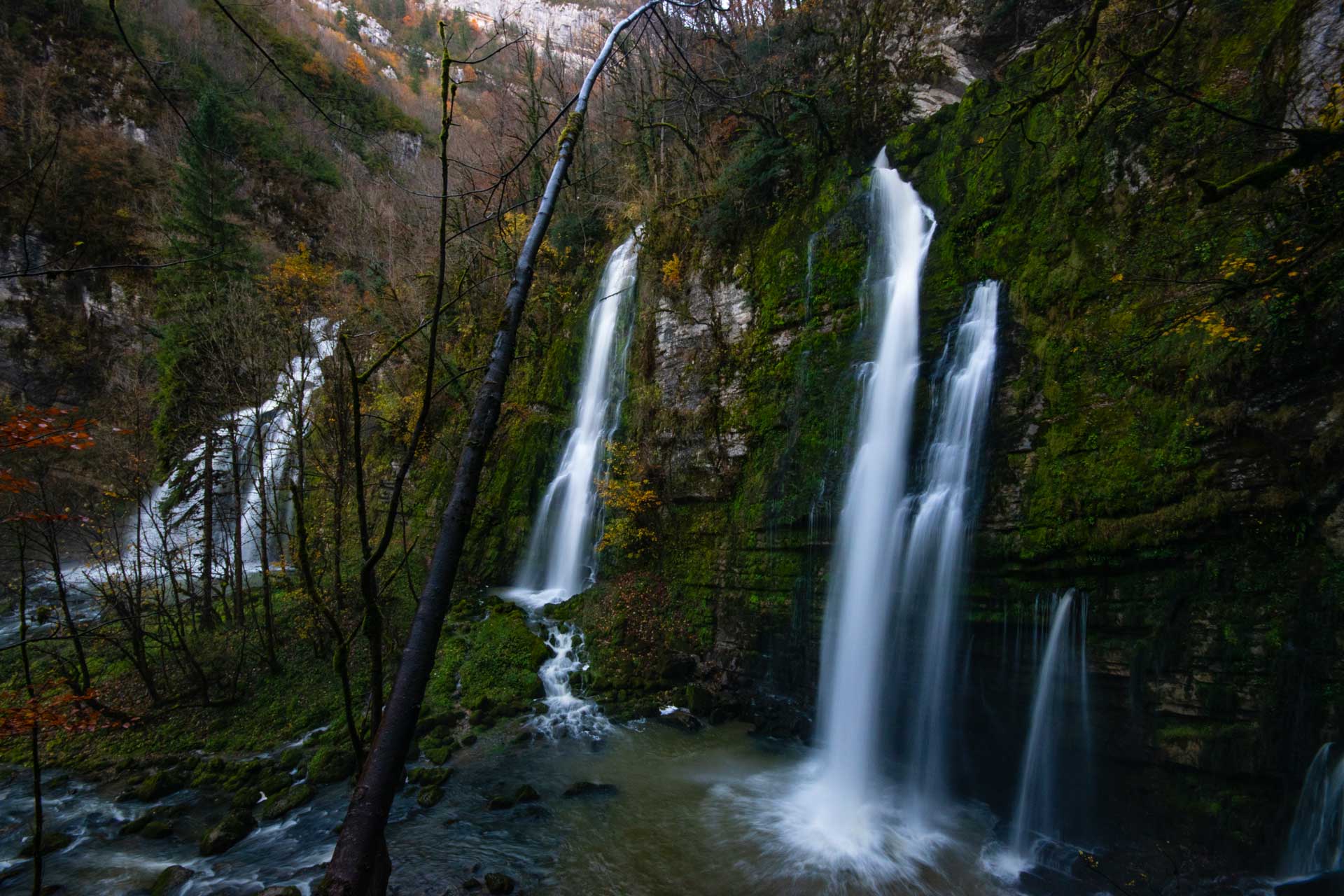 best-waterfalls-in-france-Cascades-de-Flumen