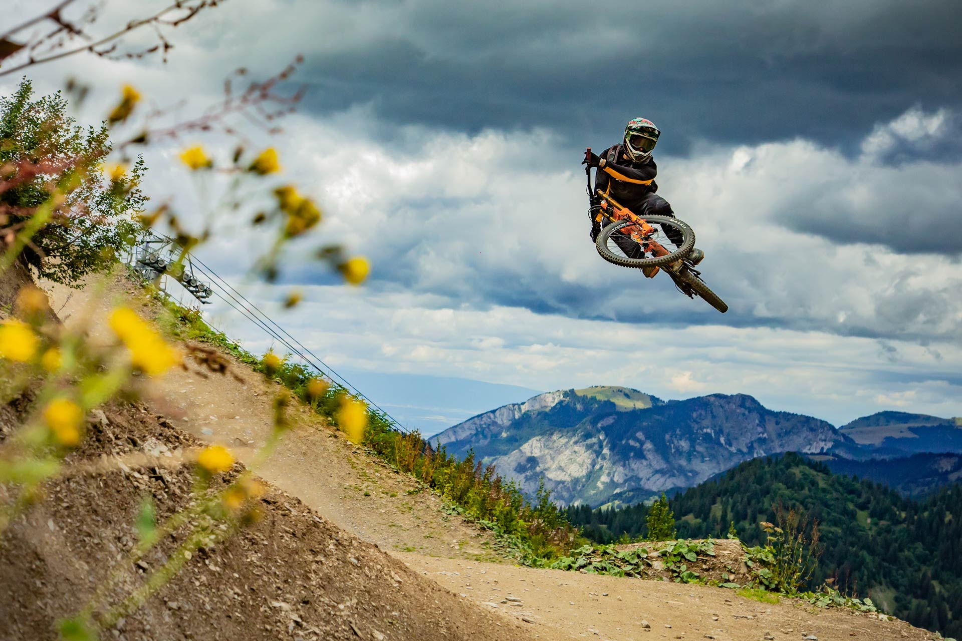 best-mountain-biking-in-the-portes-du-soleil