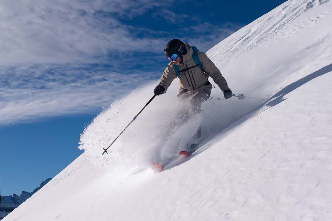 Winter-adventures-in-Bern-region-skiing