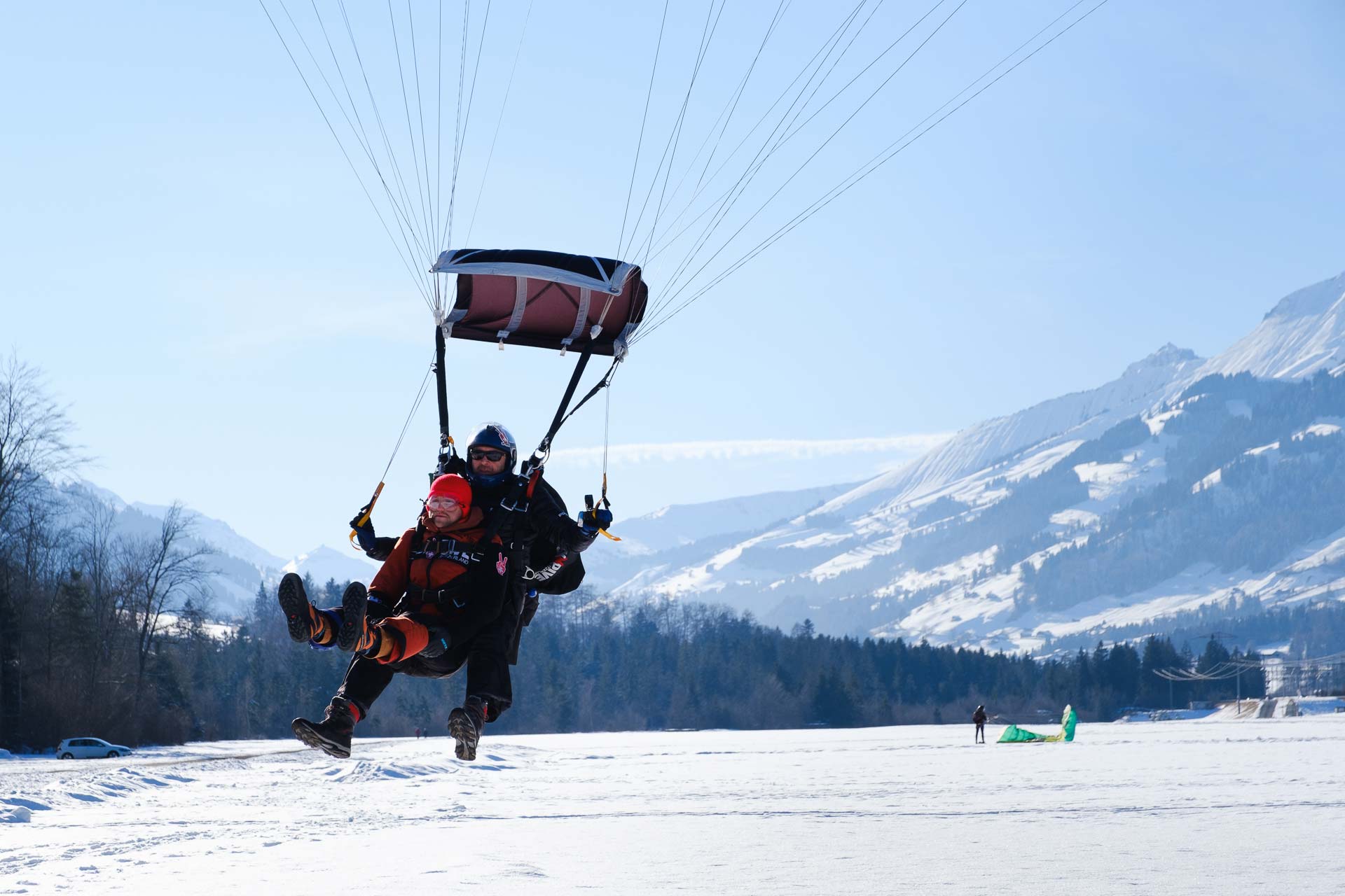 skydiving-in-switzerland-bern-region