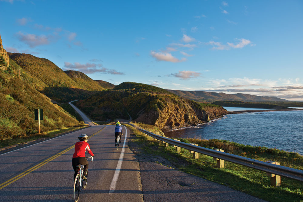 Cabot-Trail-Cycling-Nova-Scotia-guide