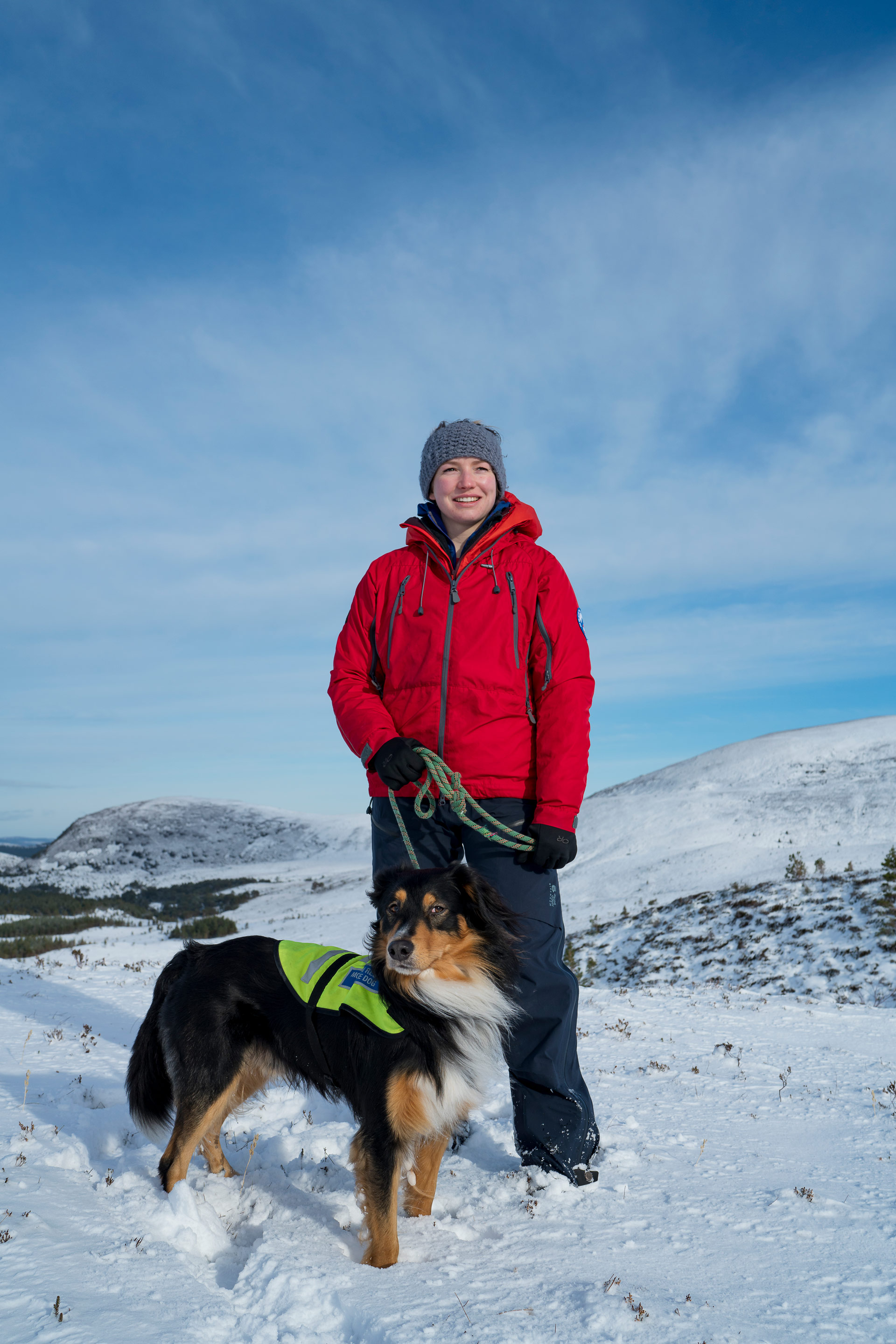 mountain-rescue-dogs-england-hannah-bailey