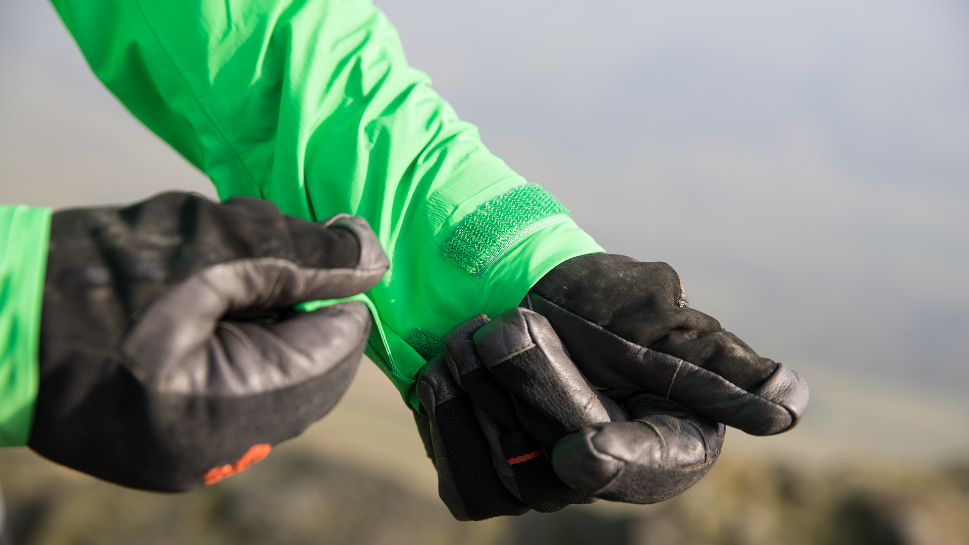 Best Running Gloves Reviewed 2024 - Outdoors Magic