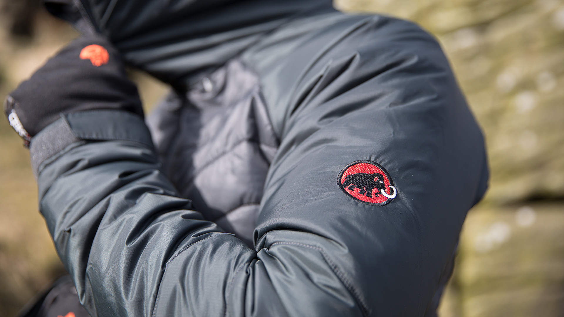 Mammut Rime Pro Hooded Jacket shoulder and sleeve detail